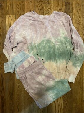 Old Navy Tie-Dye Pastel Sweatshirt & Joggers Set - Lavender, Mint, Peach